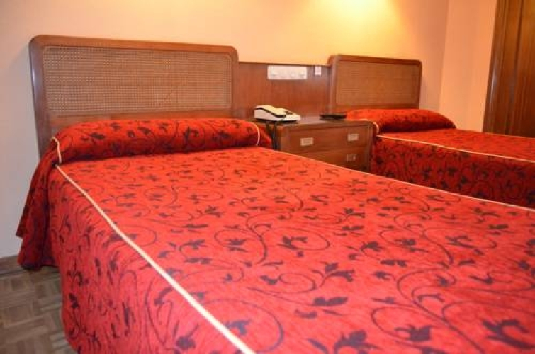 Hostal Cortes — фото 3