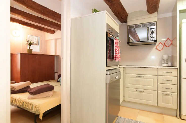 Bogatell Beach Stylish loft — фото 4