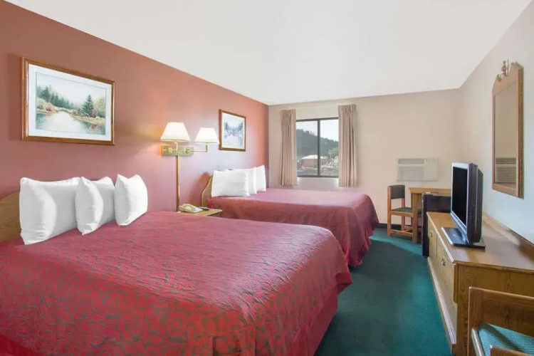Days Inn Custer — фото 4
