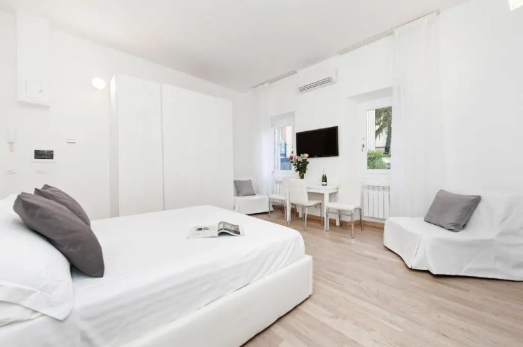 White Flat Colosseo — фото 2