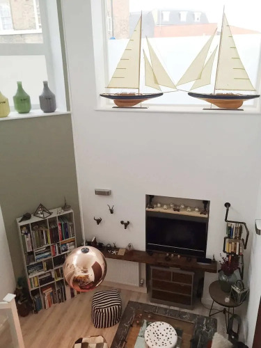 Spacious 1 Bedroom Split Level Old Pub Conversion Tower Bridge — фото 3