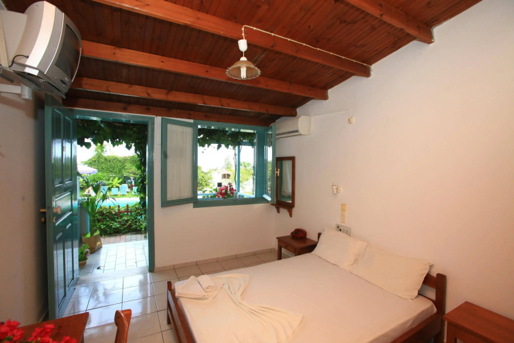 Anatoli Apartments
