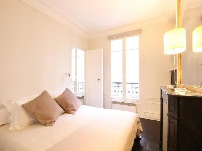 Saint Germain Chic Apartment — фото 4
