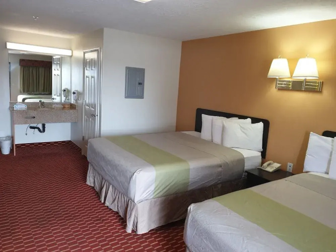 Split Mountain Motel — фото 4
