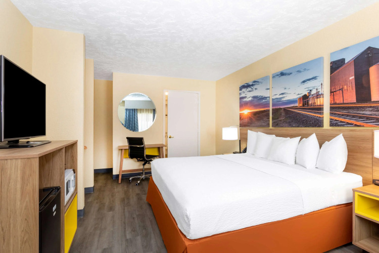 Days Inn & Suites by Wyndham Clovis — фото 3