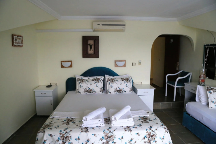 Dolphin Boutique Hotel