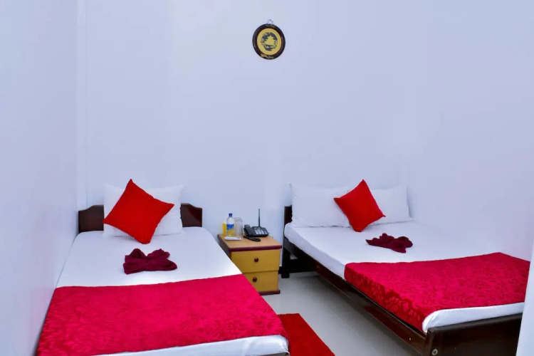 Hotel Aathithan Trincomalee — фото 4