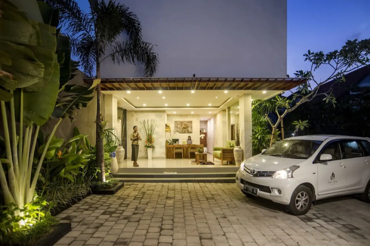 Sandi Agung Villa Bidadari