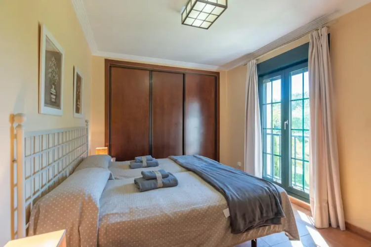 Golfside Stay for 5 Guests — фото 3