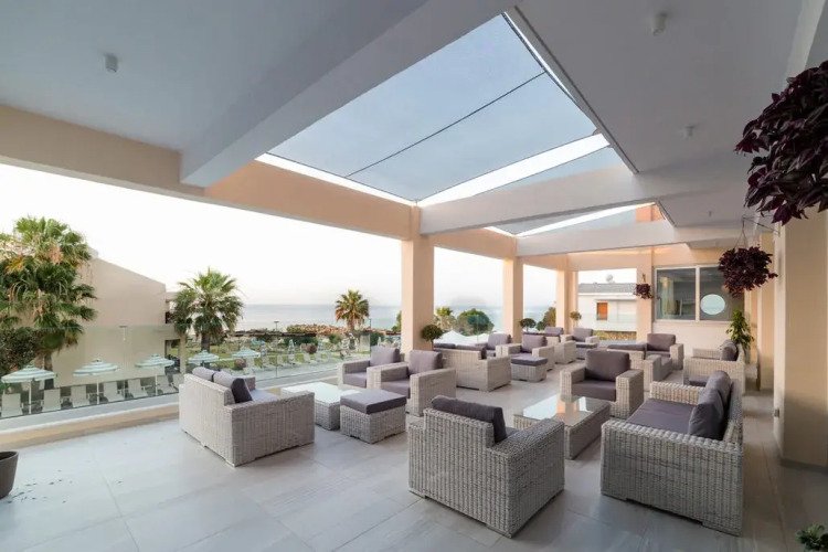 Mimosa Beach Hotel — фото 2