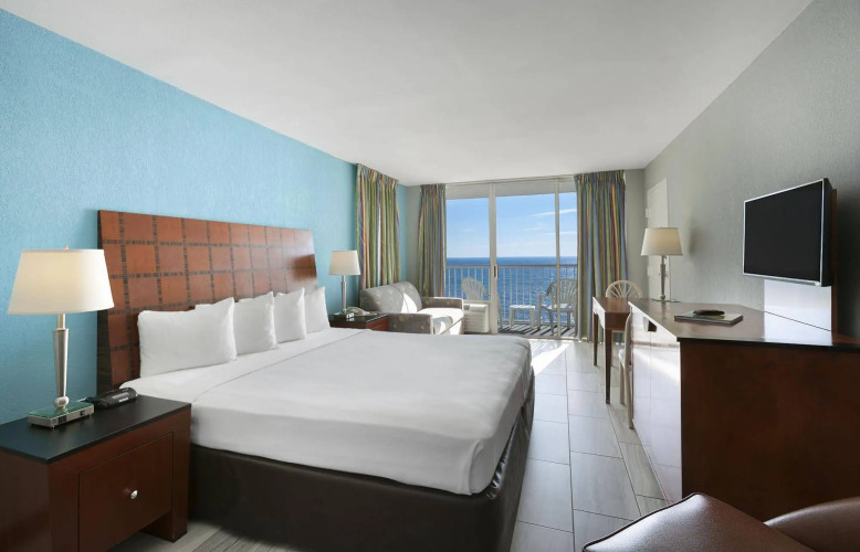 Crown Reef Resort — фото 2