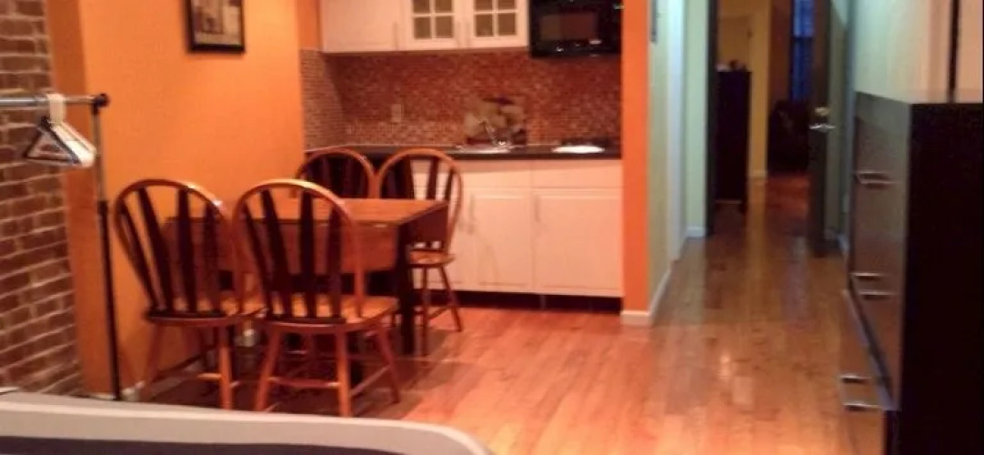 Hells Kitchen Apartment — фото 4