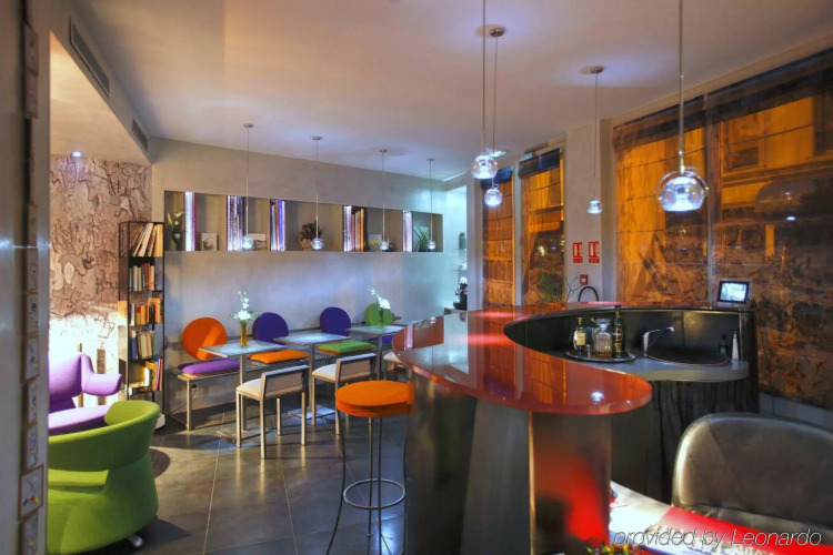 Apostrophe Hotel — фото 2