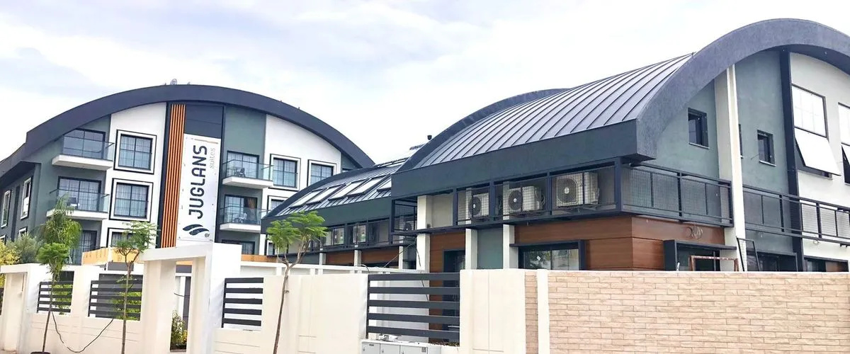 Juglans Suites