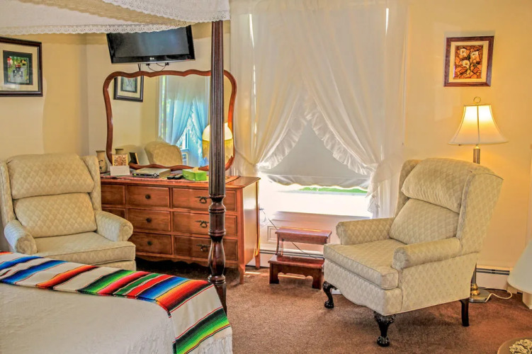 Summers Country Inn — фото 4
