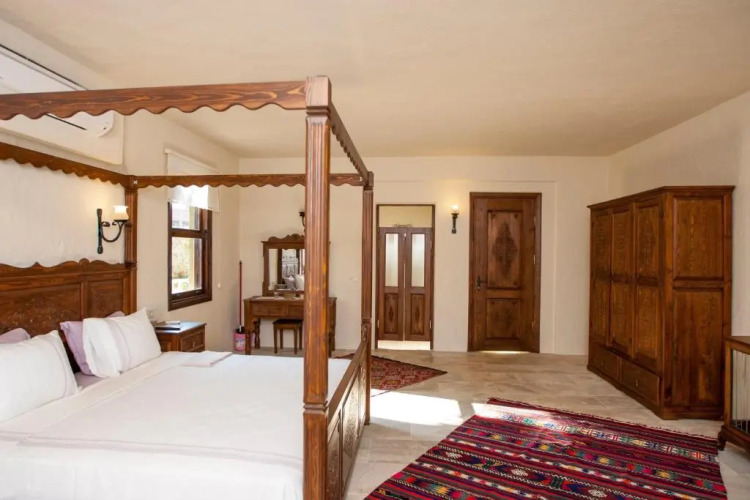 Room-authentic Boutique Hotel — фото 4