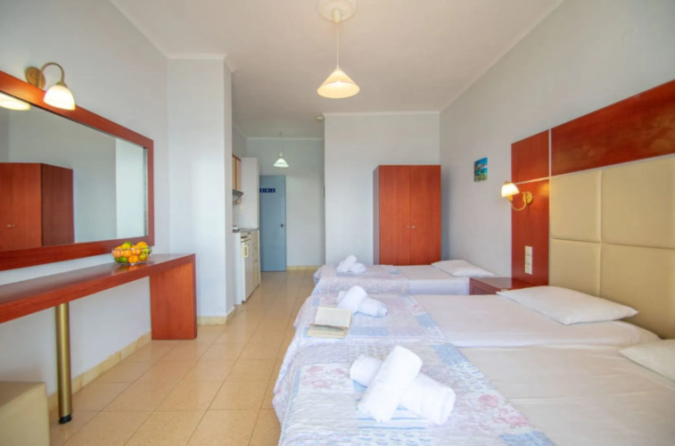 Agoulos Beach Hotel — фото 3