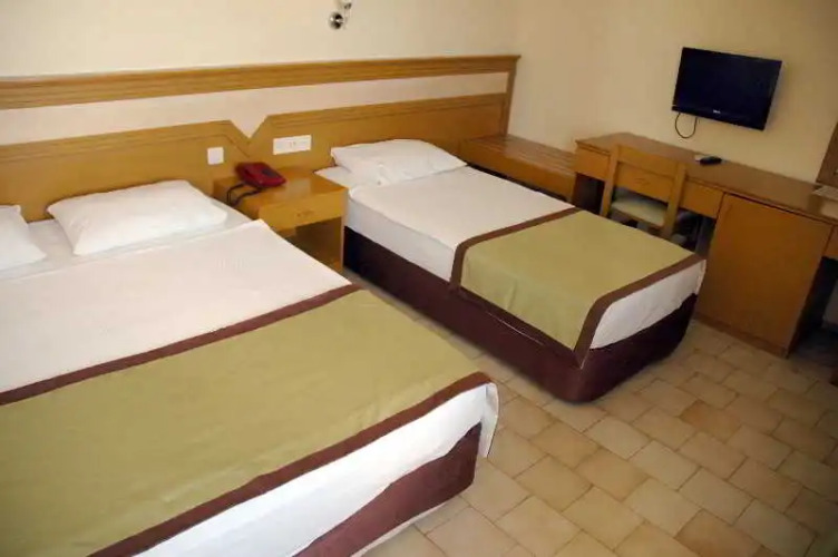 Dragos Beach Hotel — фото 4