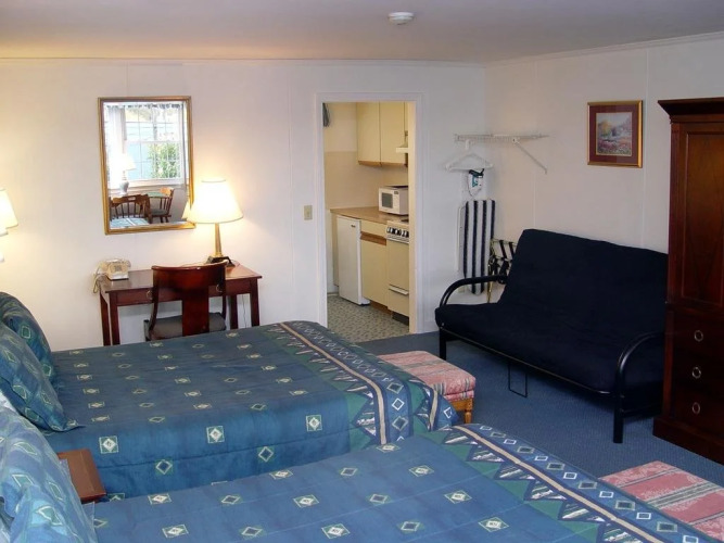 Cape Cod Harbor House Inn — фото 4