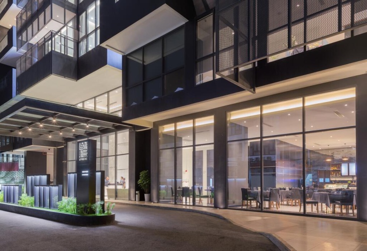 Luxcity Hotel & Apartment
