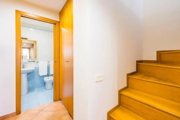 Vomero Duplex Apartment — фото 2