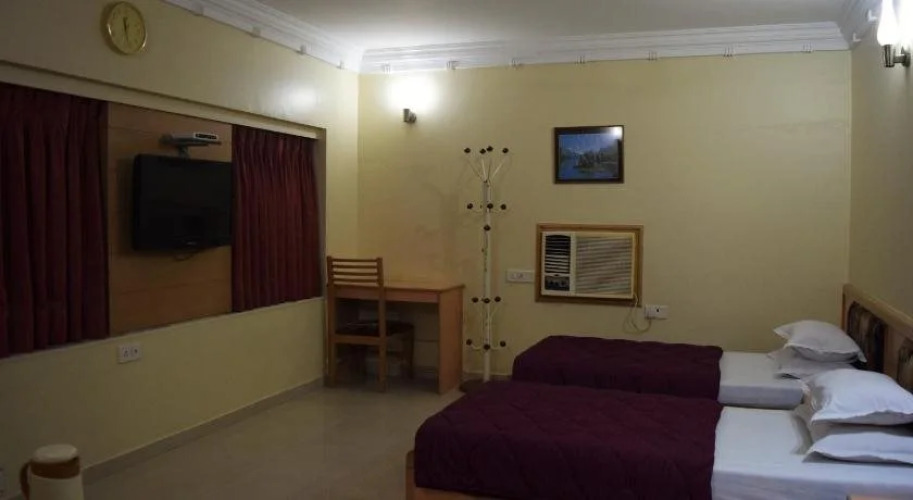 Hotel Valiant — фото 4