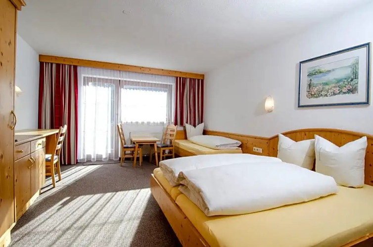 Hotel Garni Golfais — фото 4