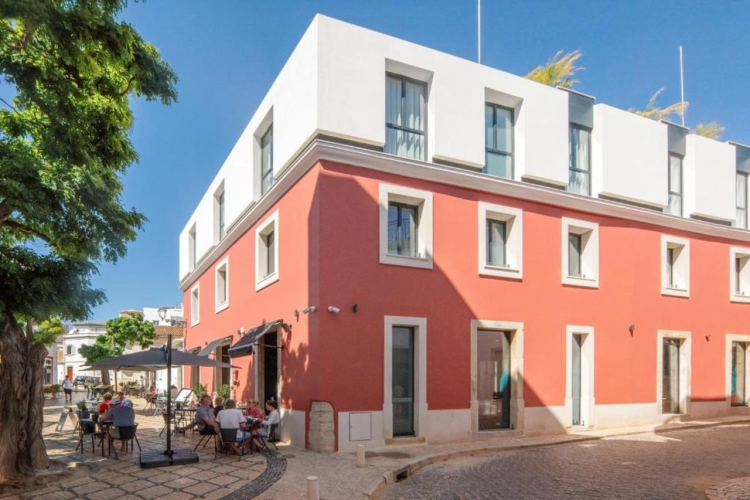 The MN56 Hotel