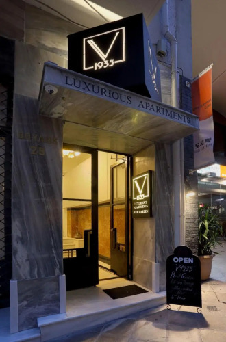 V1935 Luxurious Apartments