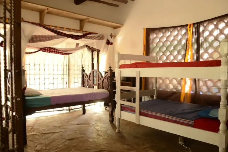 Kirathimo Explorers Oasis Diani - Hostel — фото 4