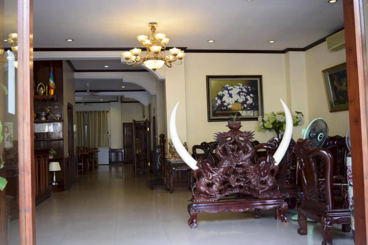 Charming Riverside Hotel — фото 2
