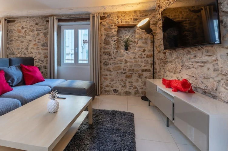 Nice Two Bedroom Suquet — фото 3