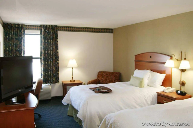 Hampton Inn Anderson — фото 2