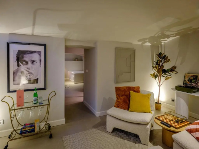 FINCH Boutique Hotel — фото 3