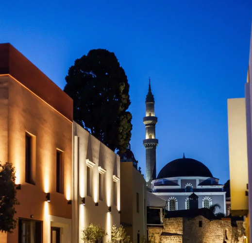 Utopia Luxury Suites - Old Town