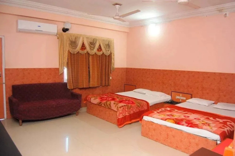 Hotel Meera — фото 4