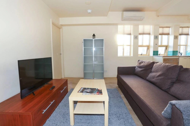 2 Beds 2 Baths Free Carpark behind State Library — фото 3