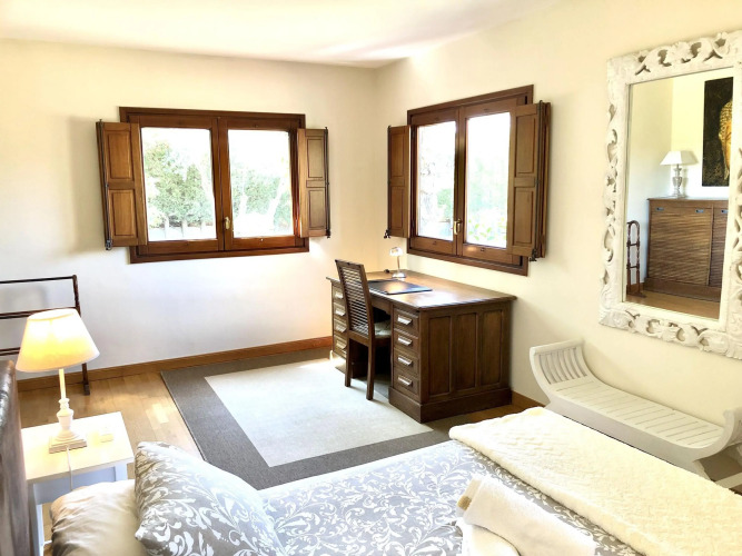 Ideal villa in Peralada with private pool and garden — фото 4