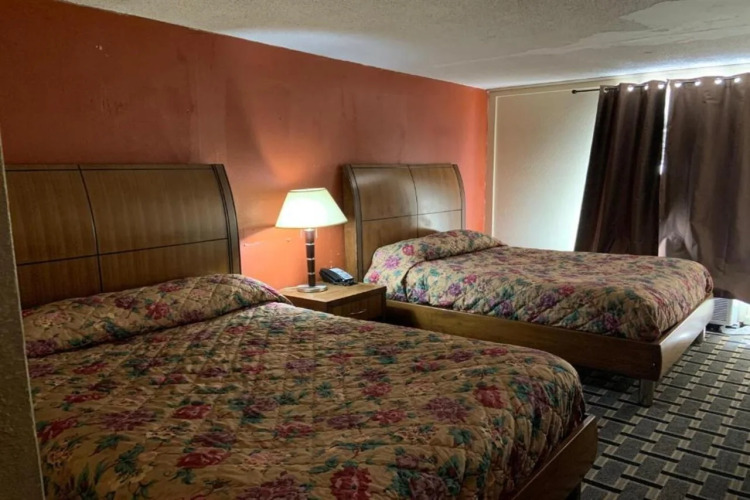 Real Value Inn — фото 3