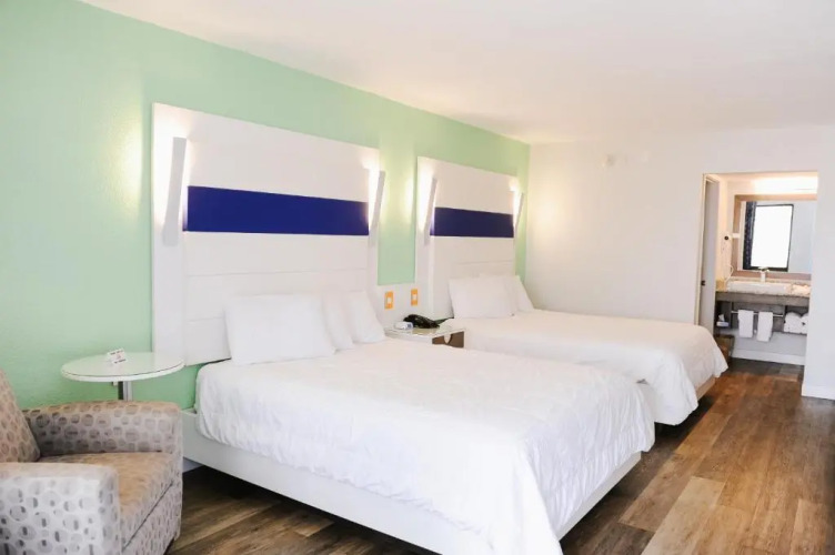 Regency Inn & Suites — фото 4