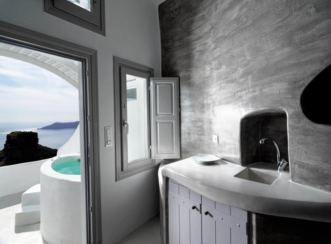 Tholos Resort