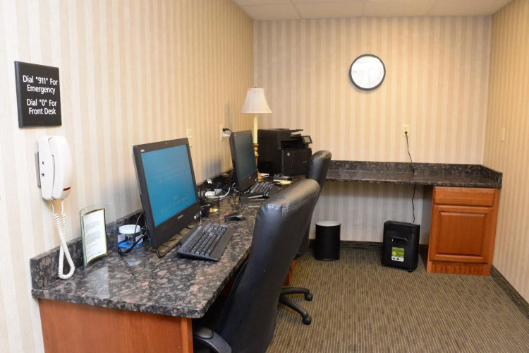 Hampton Inn Abingdon — фото 2