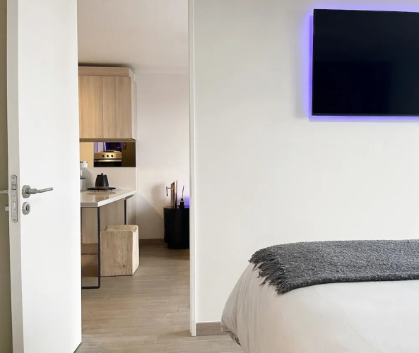 Vulcano Luxury Suite — фото 2