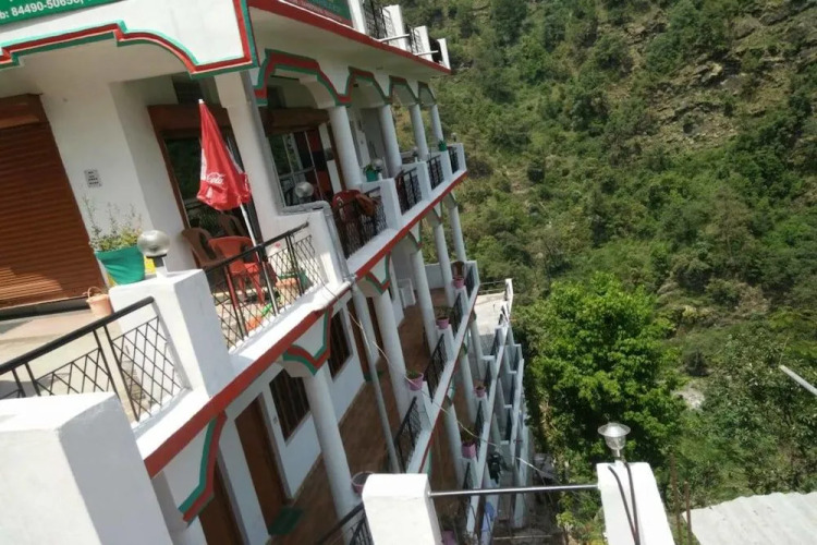 Hotel Dev Dham — фото 4