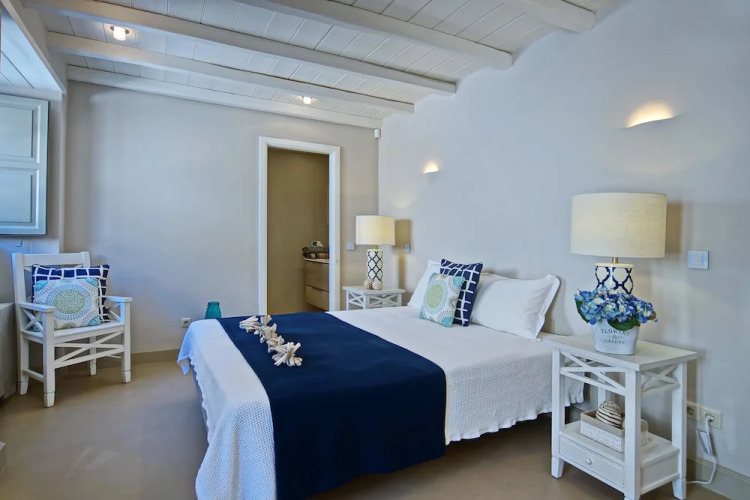 Hydra Moon Villa — фото 5