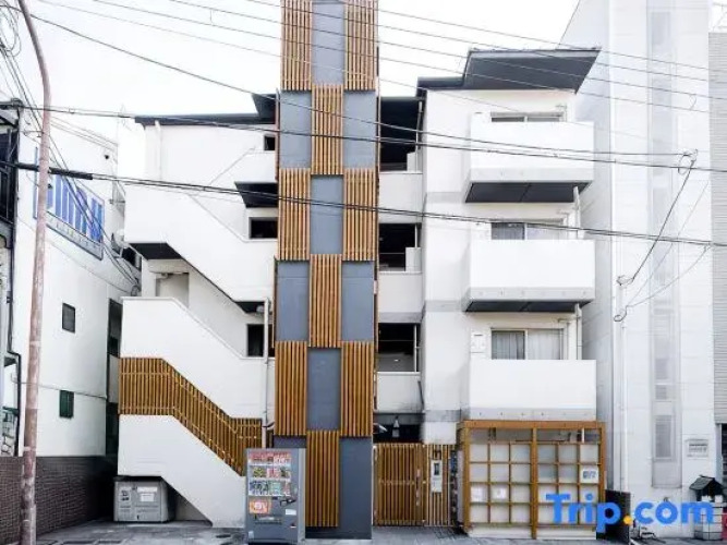 Base In Kyoto Hanazono