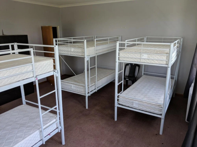 Young Budget Accommodation - Hostel — фото 4