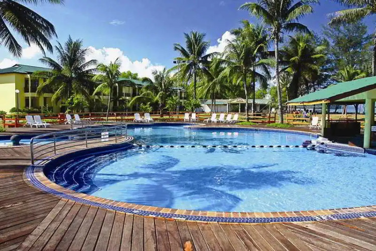 Tuaran Beach Resort — фото 3