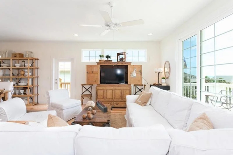 Upper Deck By Vacation Rental Pros — фото 3