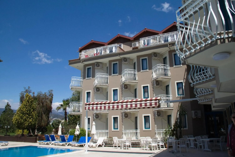 Remer Hotel